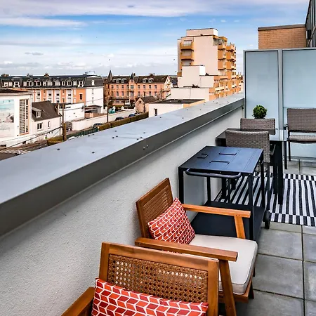 Le St-Exupery - Studio De Standing - Vue Mer - Terrasse - Parking Prive - A 150 M De La Plage Berck Exterior photo